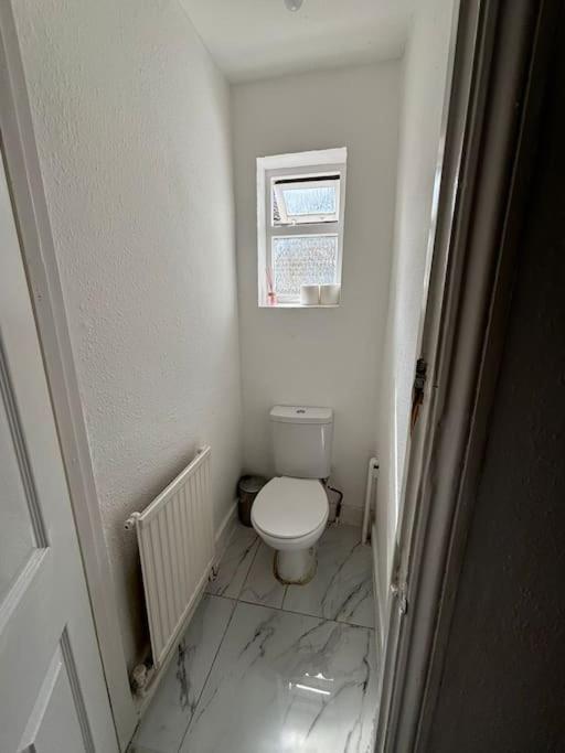 East London 2 Bedroom Flat Buitenkant foto